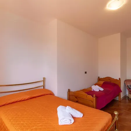 Appartement Lukas View & Parking Place - Happy Gardone Riviera